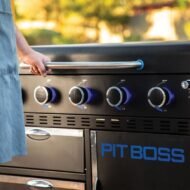 Pit Boss 5-Burner Ultimate Griddle - Image 6