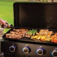 Pit Boss 5-Burner Ultimate Griddle - Image 2