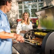 Broil King Regal Charcoal Grill 400 BK945050 - Image 4