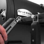 Broil King Regal Charcoal Grill 400 BK945050 - Image 8