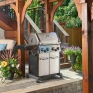 Broil King Crown S 490 Gas Grill BK86538 - Image 6