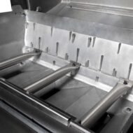 Broil King Signet 320 Gas Grill BK94685 - Image 8