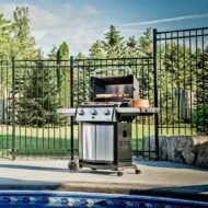 Broil King Signet 320 Gas Grill BK94685 - Image 5